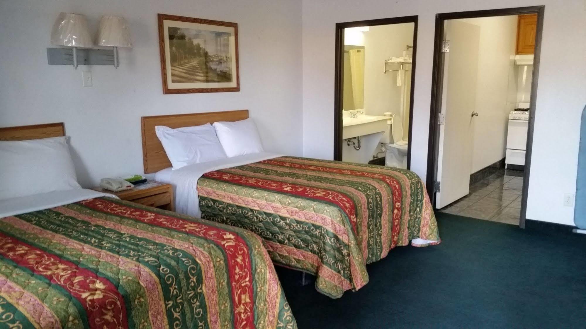 Quality One Motel Weatherford Bagian luar foto